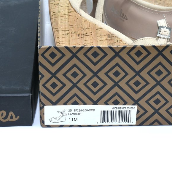 NWT Charles Davis Lambert Nude Sandal 11 - Picture 3 of 3